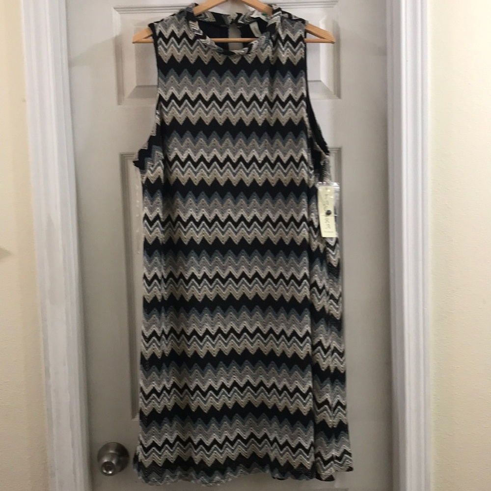 DRESS • SZ. 3X • machine washable
